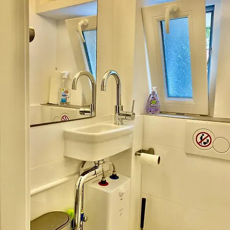 Zuhause Auf Zeit-gemuetliche Gaestezimmer Homestay Bonn