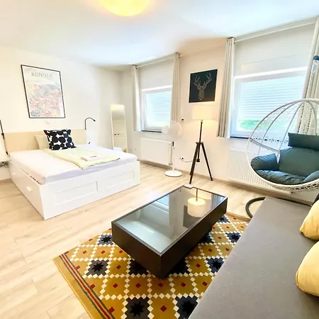 Zuhause Auf Zeit-gemuetliche Gaestezimmer בית אירוח