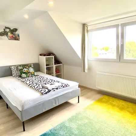 Zuhause Auf Zeit-gemuetliche Gaestezimmer בית אירוח