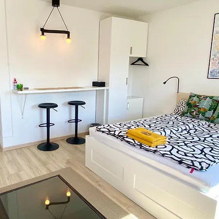 Zuhause Auf Zeit-gemuetliche Gaestezimmer