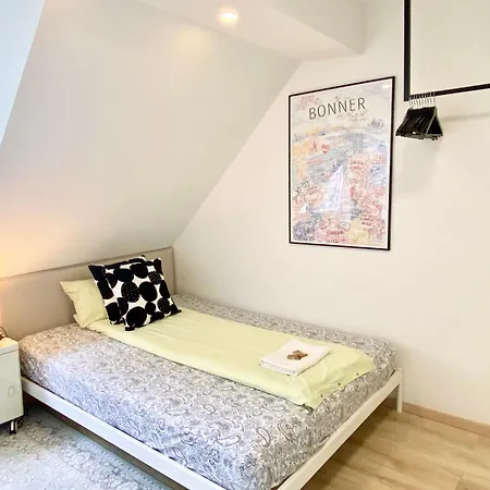 Zuhause Auf Zeit-gemuetliche Gaestezimmer ホームステイ