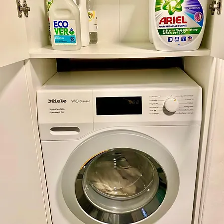 Zuhause Auf Zeit-gemuetliche Gaestezimmer * بون