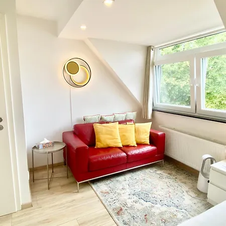 Ruhige Gaestezimmer In Mit Gemeinschaftsbad & Kueche Ubytování v soukromí