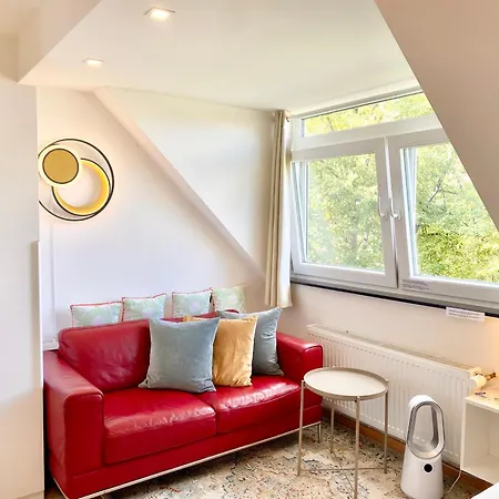 Ruhige Gaestezimmer In Mit Gemeinschaftsbad & Kueche Séjour chez l'habitant